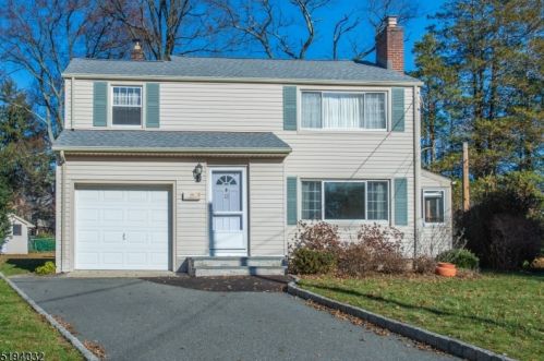 13 Potter Ct, Montclair NJ  07043-1514 exterior