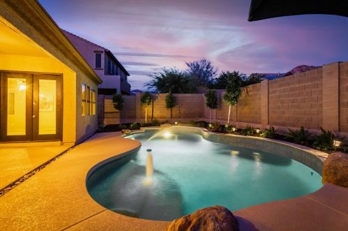 35407 27th Dr, Phoenix AZ  85086-5511 exterior