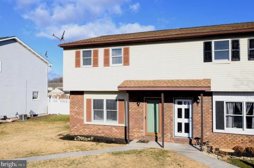 610 Spring Ave, Hanover, PA 17331-2733