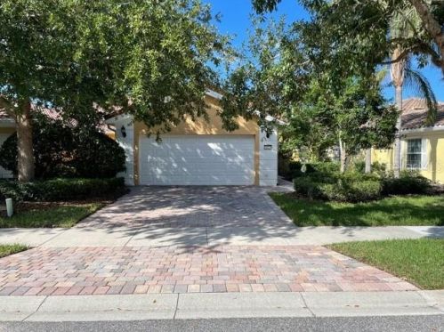 12023 Kajetan Ln, Orlando, FL 32827-7151