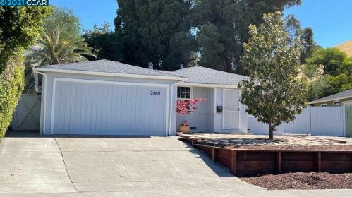 2807 Ruff Ave, Pinole, CA 94564-1433