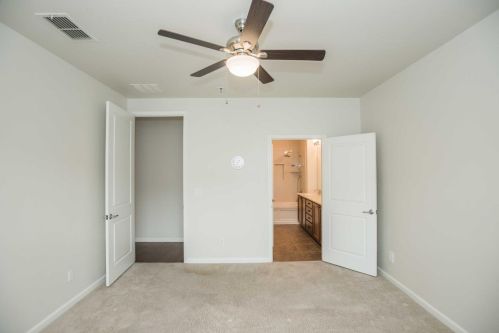 9950 Kennet Way, Elk Grove CA  95757-5118 exterior