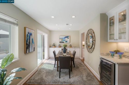 2167 Alexander Way, Pleasanton CA  94588-8313 exterior
