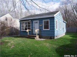 407 Hulbert St, Minoa, NY 13116-1912