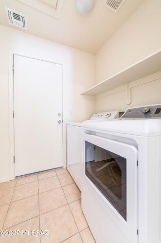 60387 Loose Reins Pl, Tucson AZ 85739-5903 exterior