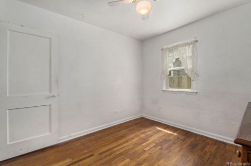 4419 Pearl St, Englewood CO 80113-5831 exterior