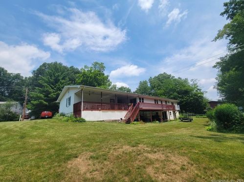 17 Overlook Dr, Plainville CT  06062-1512 exterior