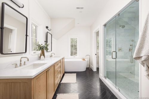 875 York St, Denver CO 80206-1408 exterior