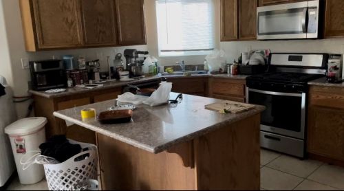 44114 Coral Dr, Lancaster, CA 93536-6814