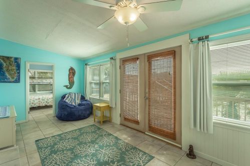 441 Gulf Beach Dr, Saint George Island FL  32328-2811 exterior