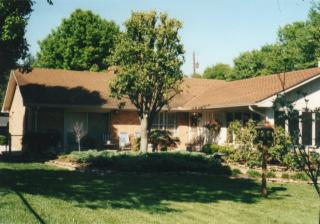 5318 Cedar Heights Rd, Knoxville, TN 37912-2807