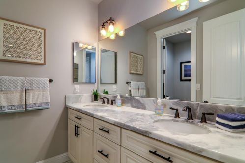 6331 Melody Ln, Newcastle CA  95658-9646 exterior