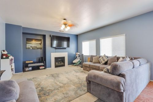 14720 Hondo Dr, Victorville, CA 92394-7094