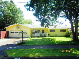 418 Idylwood Dr, Salem, OR 97302-4802