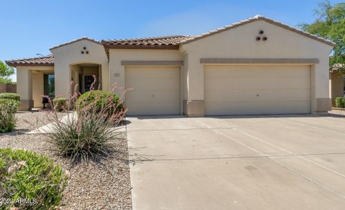 2591 Toledo Ct, Gilbert, AZ 85295-9164