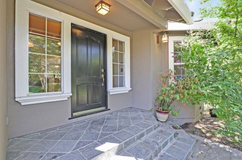 10000 Walter Welsher Ct, Gilroy CA  95020-9704 exterior