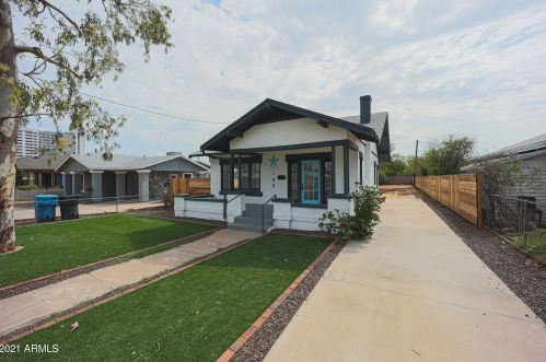 1109 10th St, Phoenix, AZ 85006-2738