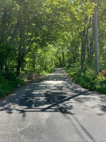 56 Thornbush Rd, North Windham, CT 06250-1427
