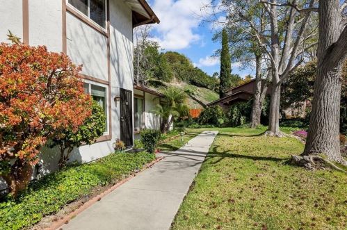 6544 Bell Blf Ave, San Diego CA 92119-1002 exterior