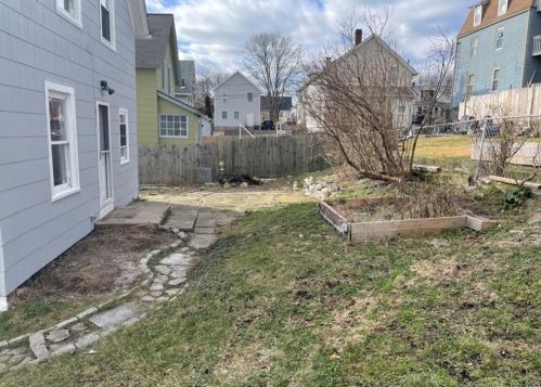 10 Cliff St, United States Coast Guard Ac CT  06320-5402 exterior