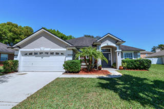 1061 Waterfall Dr, Jacksonville, FL 32225-6843
