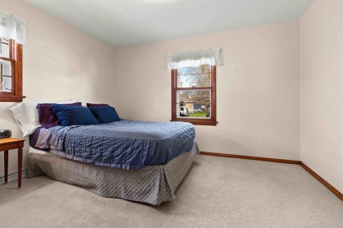 1138 Thrush St, Green Bay WI  54303-4336 exterior