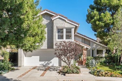 8 Recinto, Irvine, CA 92620-1868