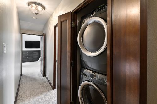 2403 91, Milwaukee WI 53226-1832 exterior