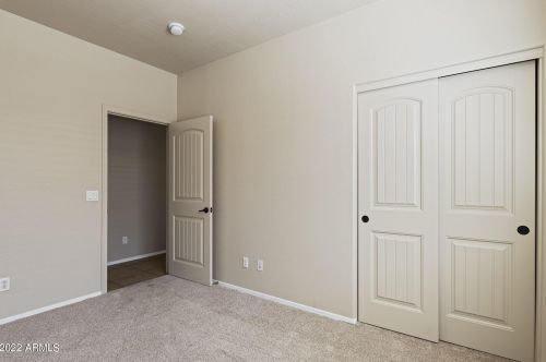 4031 Torrey Pne Ln, Chandler AZ  85249-3871 exterior