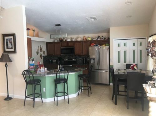 8812 Kensington Ct, Kissimmee, FL 34747-1602