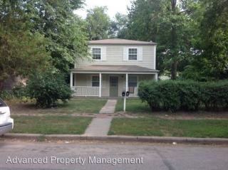 915 Colorado St, Manhattan KS  66502-5534 exterior