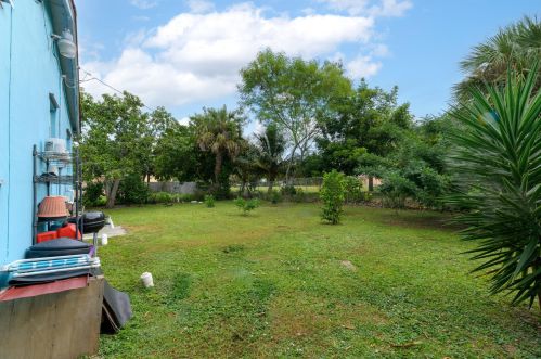 1310 Forest Ln, West Palm Beach, FL 33404-6002