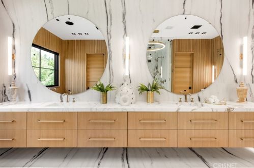 4508 Haskell Ave, Van Nuys CA  91436-3148 exterior