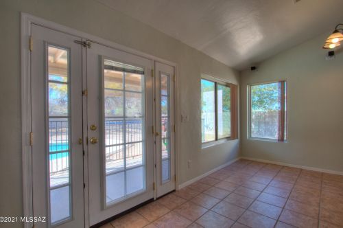 6891 Tombstone Way, Tucson AZ 85743-1058 exterior