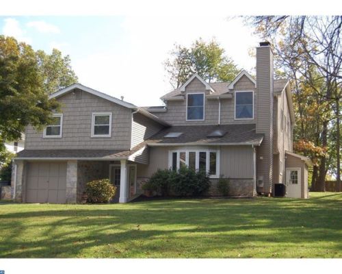 1130 Sheffield Dr, Berwyn, PA 19312-1816