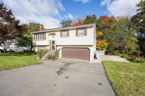 82 Maheu St, Bristol, CT 06010-3049