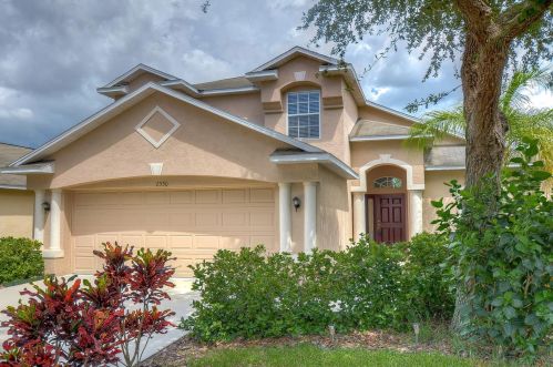 2330 Roanoke Springs Dr, Ruskin, FL 33570-6316