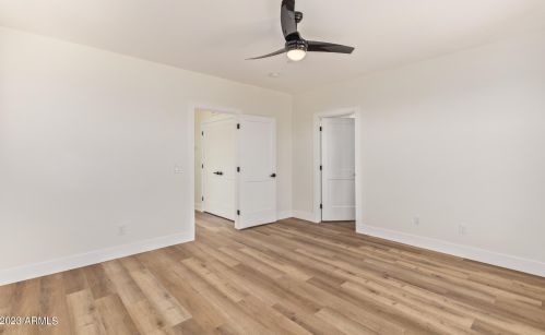 3616 12 St, Phoenix AZ 85024-1762 exterior