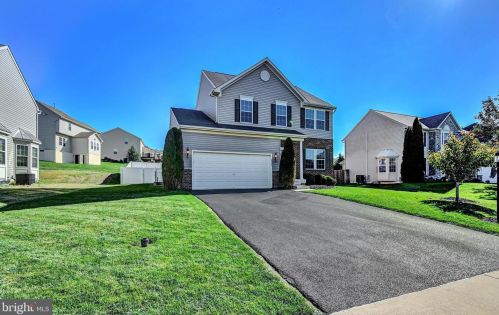 2521 Codorus Ln, Spring Grove, PA 17362-9102