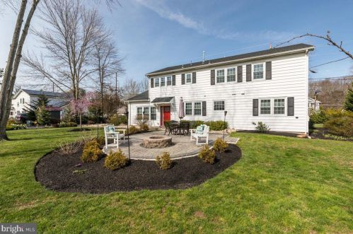 1 Fieldston Rd, Princeton NJ 08540-6453 exterior