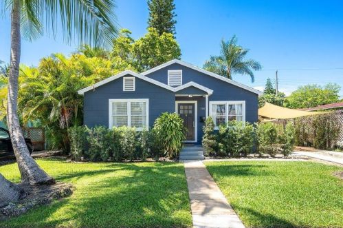 340 Nottingham Blvd, West Palm Beach, FL 33405-2614