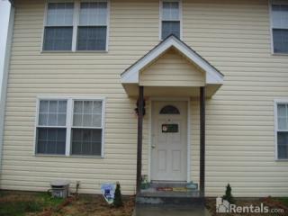 227 Center Dr, Silver Lake, KS 66539-9234