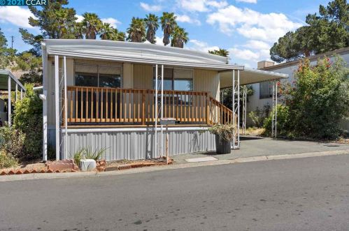 130 Circle Dr, Concord, CA 94518-2020