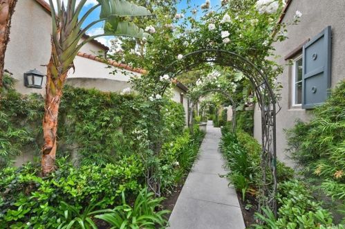 62 Windchime, Irvine, CA 92603-0637