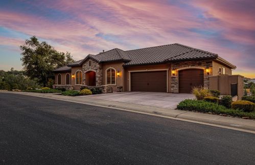 2186 Medici Way, Folsom, CA 95762-4156
