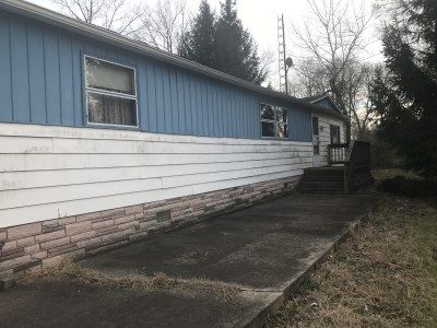 1041 Colorado St, Andrews, IN 46702-9797