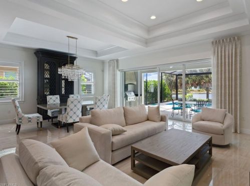 5085 Tortola Ct, Naples, FL 34113-8164