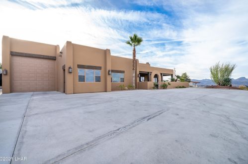 4104 Trimaran Dr, Lake Havasu City, AZ 86406-9261