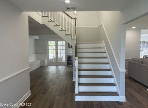 1013 Olde Doubloon Dr, Vero Beach, FL 32963-2450