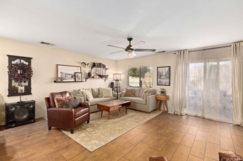 3045 Via De Flores, Lancaster, CA 93535-6258